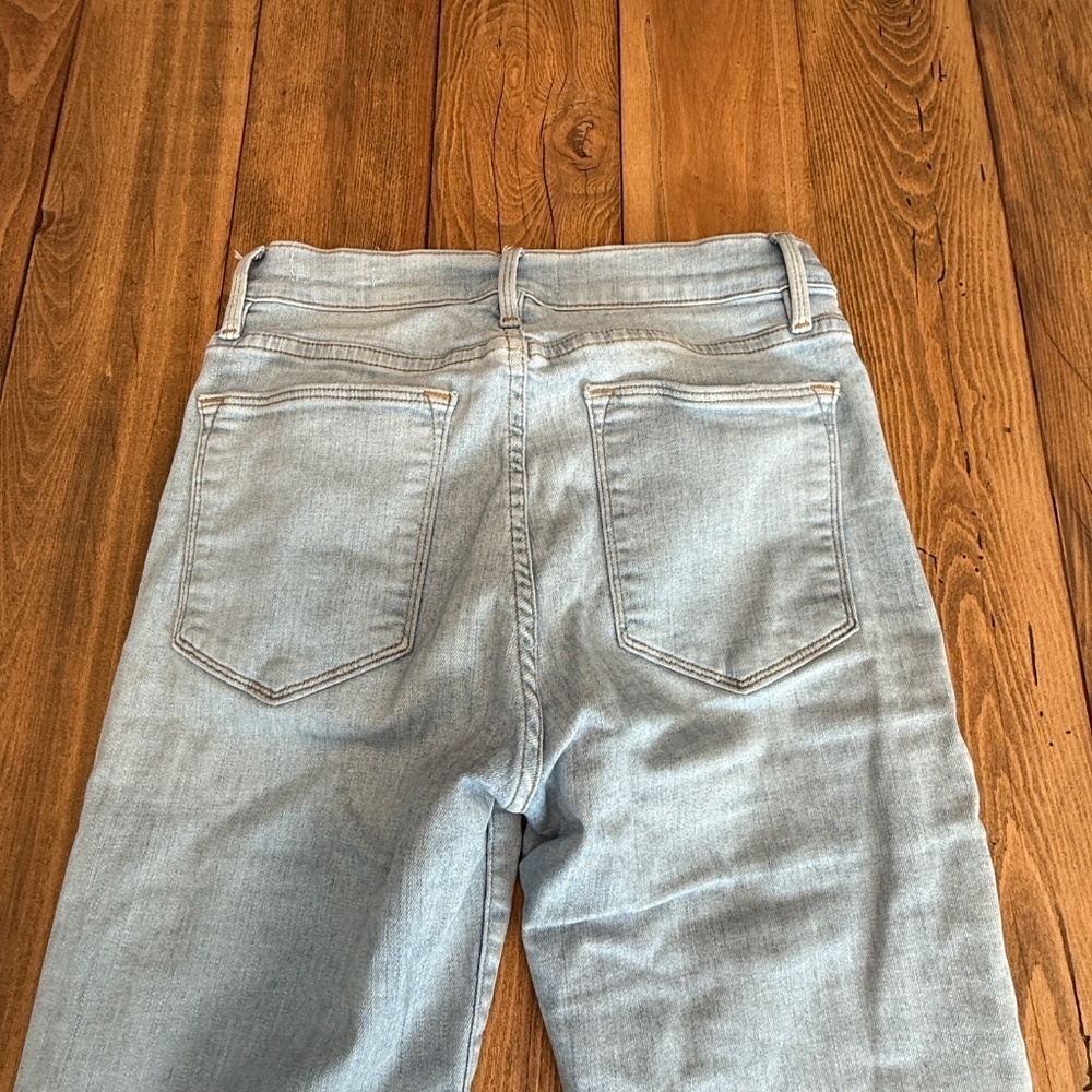 FRAME Le High Straight Double Frayed Hem Pearl Jean 45024 - Picture 5 of 14